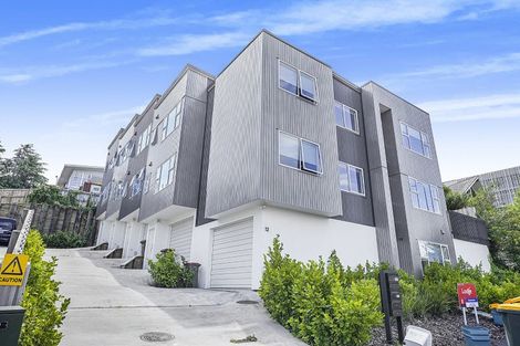 Photo of property in 12u1 Scotland Place, Hillcrest, Hamilton, 3216