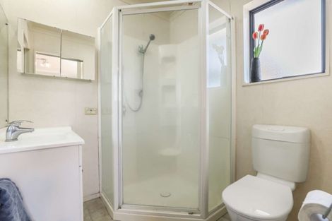 Photo of property in 34 Puriri Road, Pukekohe, 2120