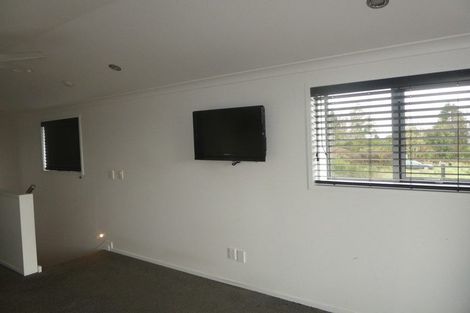 Photo of property in 5 Pukaki Avenue, Ngahere, 7872