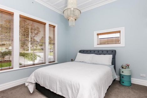 Photo of property in 7 Kowhai Street, Helensville, 0800