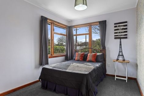 Photo of property in 17 Worthy Street, Ilam, Christchurch, 8041