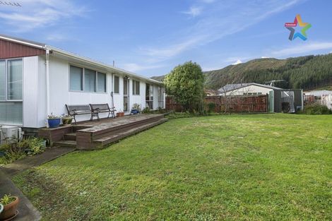 Photo of property in 3 Kilkenny Grove, Wainuiomata, Lower Hutt, 5014