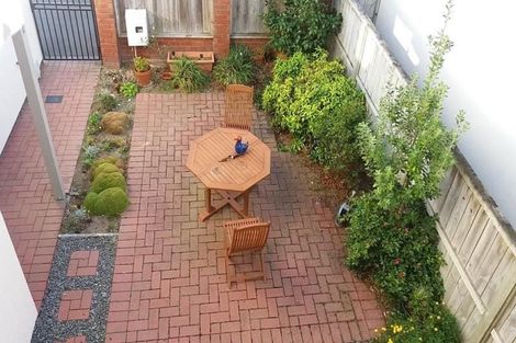 Photo of property in 18/36u Dee Street, Island Bay, Wellington, 6023