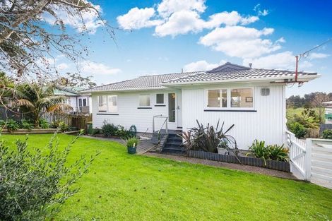 Photo of property in 476 Don Buck Road, Massey, Auckland, 0614