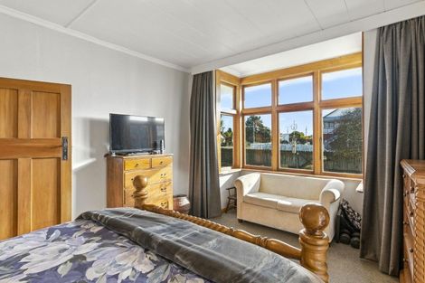 Photo of property in 2 Weraroa Road, Levin, 5510