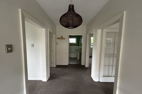 Photo of property in 37 Hawthorne Street, Strowan, Christchurch, 8052