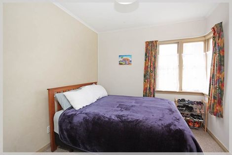 Photo of property in 26 Hall Place, Foxton Beach, Foxton, 4815