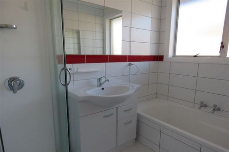 Photo of property in 421 Harewood Road, Harewood, Christchurch, 8051