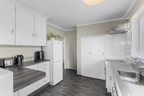 Photo of property in 5 Norman Street, Lower Vogeltown, New Plymouth, 4310