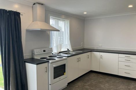 Photo of property in 160 Cornfoot Street, Castlecliff, Whanganui, 4501