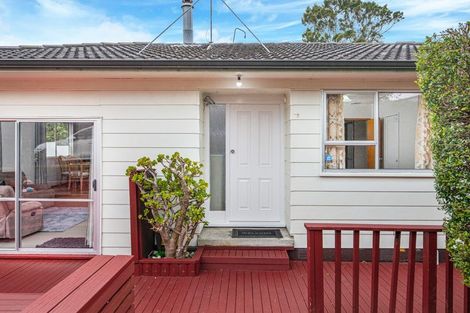 Photo of property in 72 Reynella Drive, Massey, Auckland, 0614