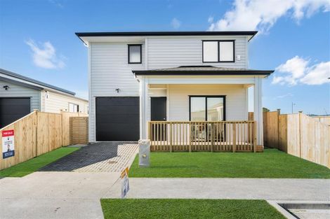 Photo of property in 9 Woven Place, Karaka, Papakura, 2113