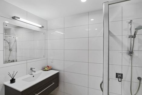 Photo of property in 20 Eaves Bush Parade, Orewa, 0931