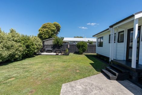 Photo of property in 15c Breckons Avenue, Nawton, Hamilton, 3200