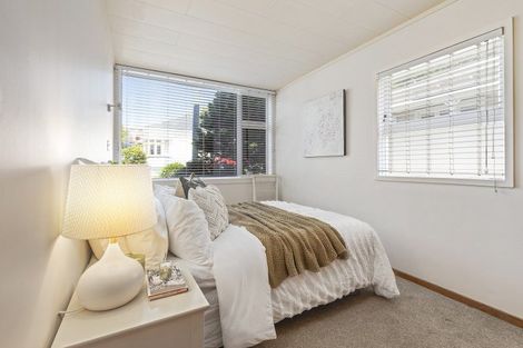 Photo of property in 24u3 Patanga Crescent, Thorndon, Wellington, 6011