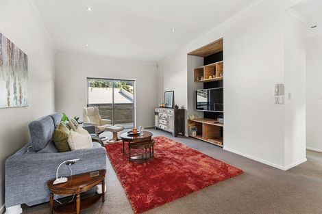 Photo of property in 8/123 The Parade, Island Bay, Wellington, 6023
