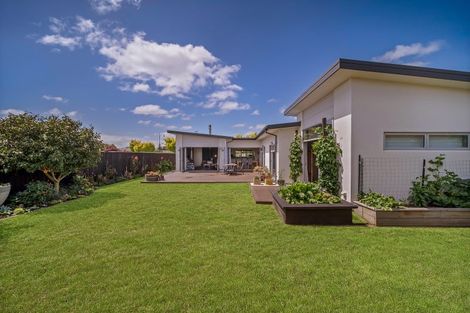 Photo of property in 9 Crown Close, Prebbleton, 7604