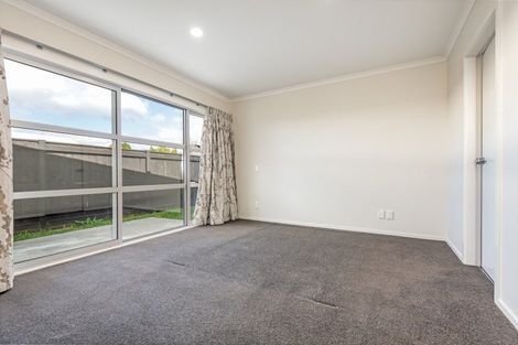 Photo of property in 120 Heretaunga Street, Palmerston North, 4414