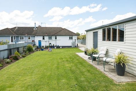 Photo of property in 11 Savage Crescent, Waipukurau, 4200