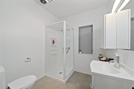 Photo of property in 17/2 Onslow Road, Khandallah, Wellington, 6035