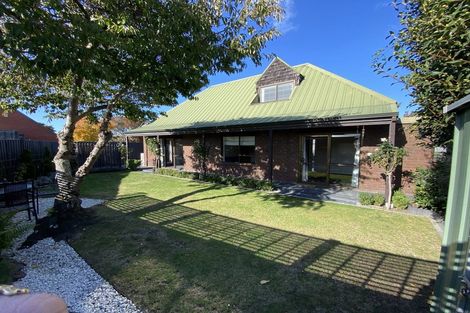 Photo of property in 31a Larch Place, Casebrook, Christchurch, 8051