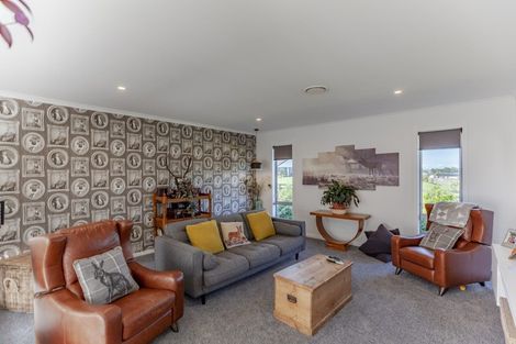 Photo of property in 211c Racecourse Road, Waipukurau, 4282