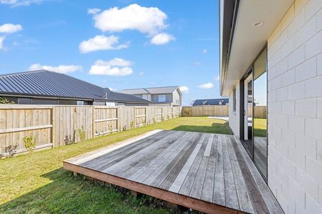 Photo of property in 8 Patete Place, Wharewaka, Taupo, 3330