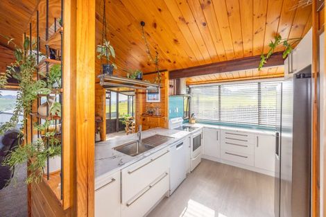 Photo of property in Glover Road, Hawera, 4610