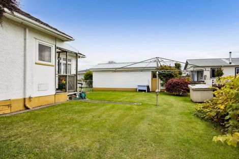 Photo of property in 30 Graham Street, Eltham, 4322