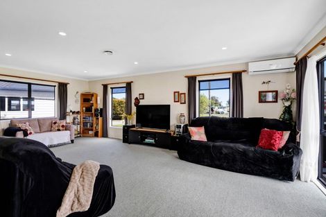 Photo of property in 2 Kaipi Street, Manaia, 4612