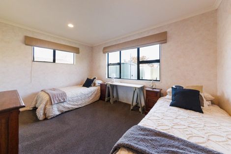 Photo of property in 3 Montana Way, Milson, Palmerston North, 4414