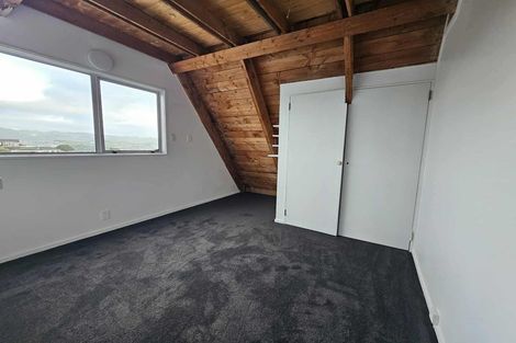 Photo of property in 19 Humphreys Grove, Titahi Bay, Porirua, 5022