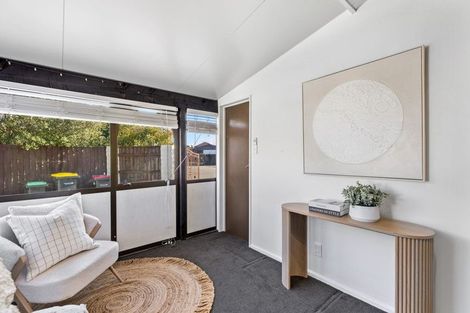 Photo of property in 7 Sophora Place, Parklands, Christchurch, 8083