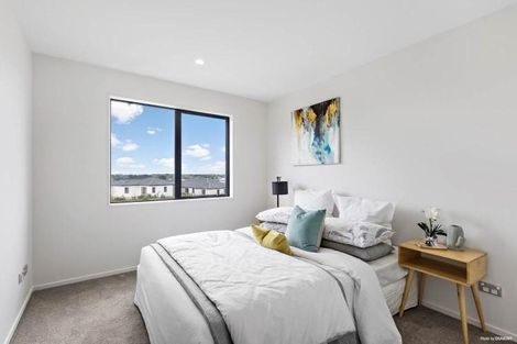 Photo of property in 14 Melgran Avenue, Papakura, 2110