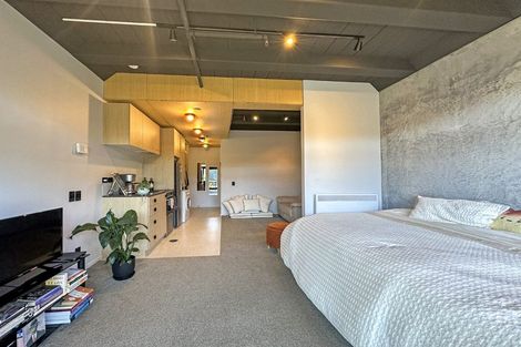 Photo of property in Vedado Apartments, 405/41u Hopper Street, Mount Cook, Wellington, 6011