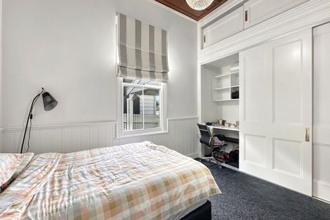 Photo of property in 12 Richmond Avenue, Northcote Point, Auckland, 0627