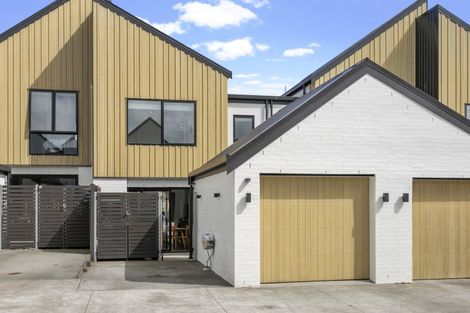 Photo of property in 8 Jack Seabrook Road, Hobsonville, Auckland, 0616
