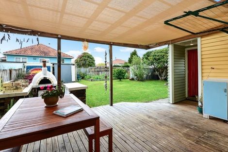 Photo of property in 63 Jellicoe Drive, Hamilton East, Hamilton, 3216