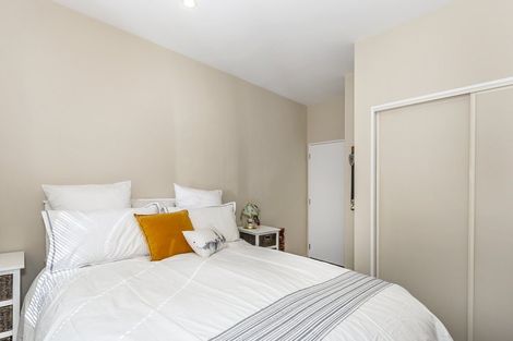 Photo of property in 2/6 Kauri Street, Riccarton, Christchurch, 8041