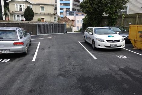 Photo of property in Frame Apartments, 404/111u Molesworth Street, Thorndon, Wellington, 6011