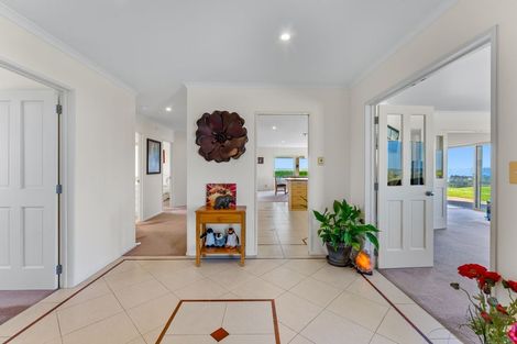 Photo of property in 107 Fuller Road, South Head, Helensville, 0874