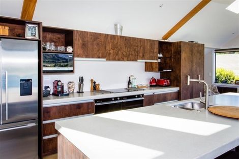 Photo of property in 92 Lismore Street, Wanaka, 9305