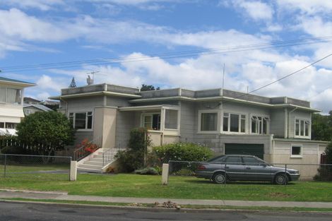 Photo of property in 59 Nile Road, Milford, Auckland, 0620