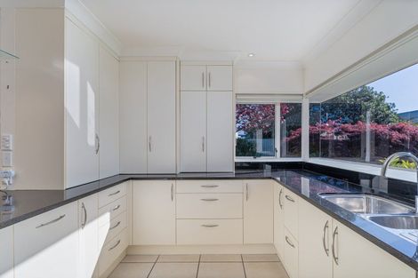 Photo of property in 12 Kenneth Avenue, Whitianga, 3510