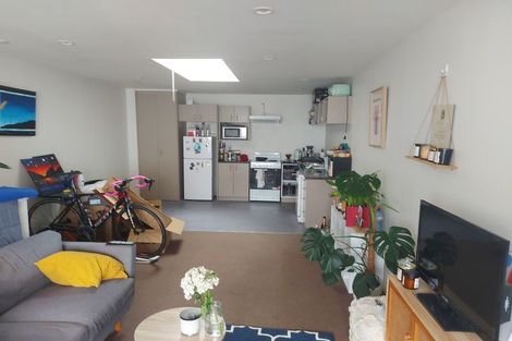 Photo of property in 5/7 Hall Avenue, Newtown, Wellington, 6021