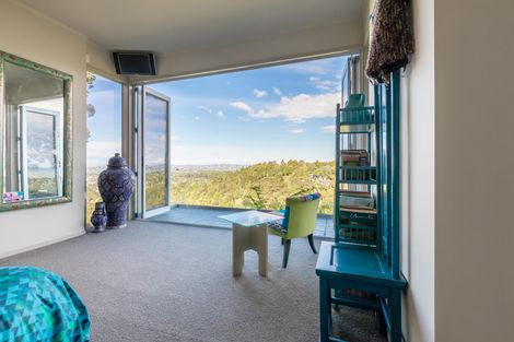 Photo of property in 70 Scenic Drive, Titirangi, Auckland, 0604