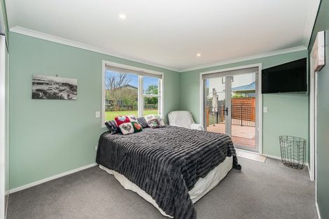 Photo of property in 17 Winton Street, Paraparaumu Beach, Paraparaumu, 5032