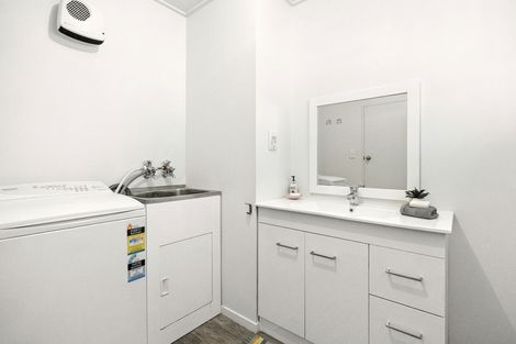 Photo of property in 17b Bradshaw Street, South Dunedin, Dunedin, 9012