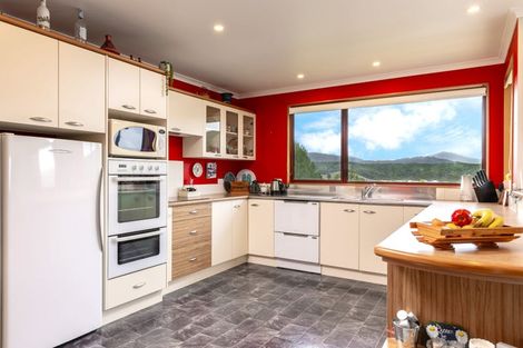 Photo of property in 14 Moana View Road, Waikawa, Picton, 7220