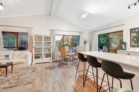 Photo of property in 414 Kaipara Coast Highway, Helensville, Kaukapakapa, 0871